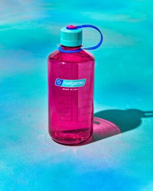 32oz Narrow Mouth Sustain Water Bottle Electric Magenta