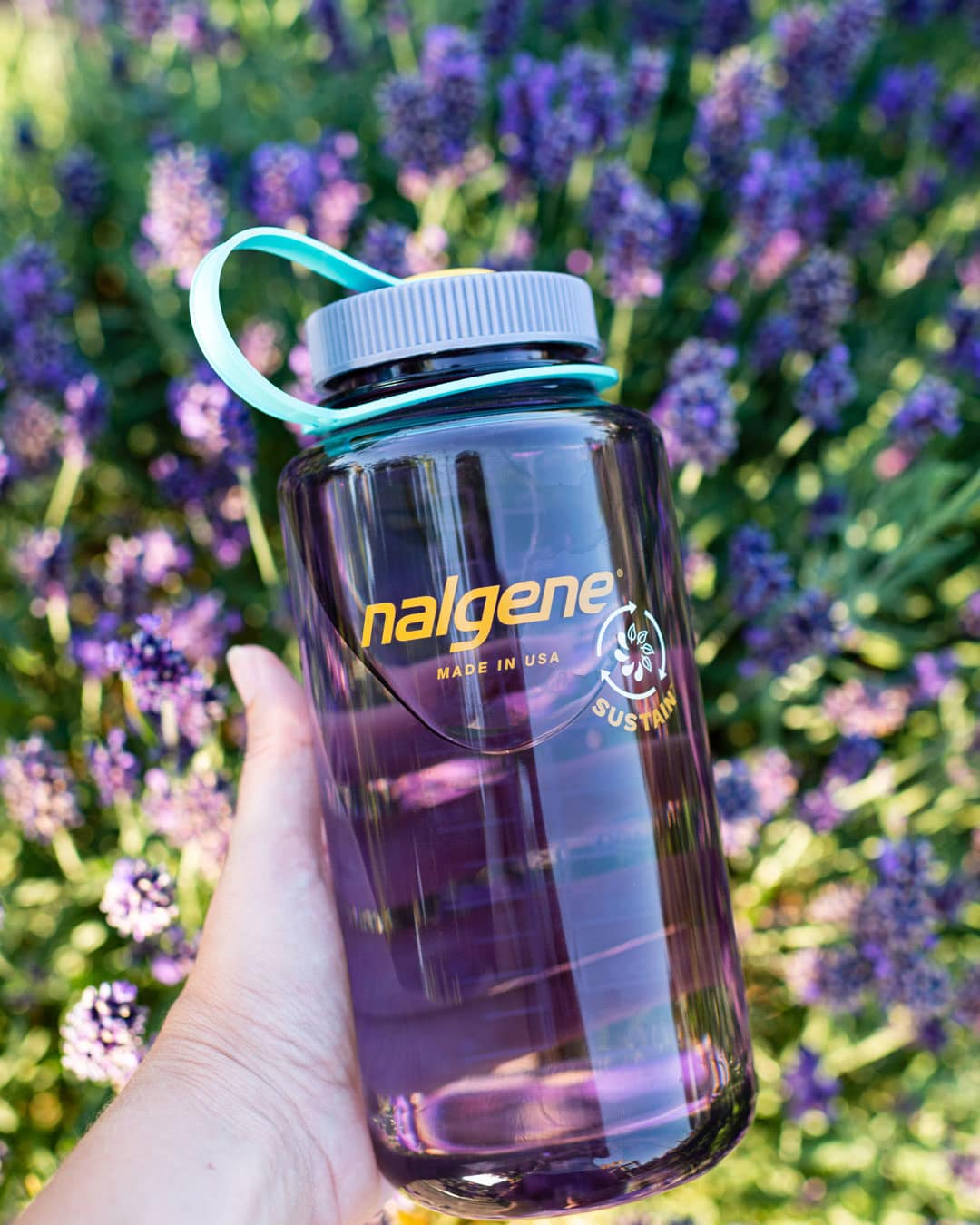 32 oz purple Sustainable Bottle lifestyle photo