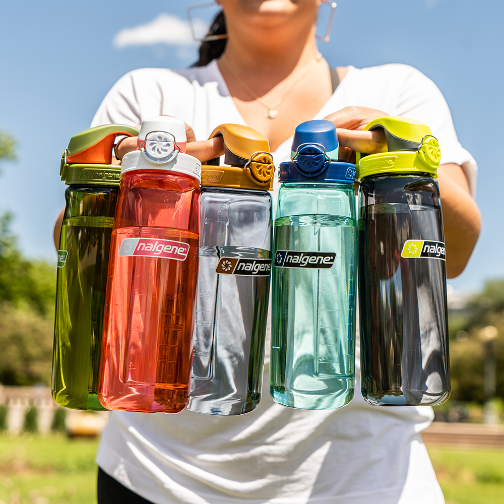 24oz Water Bottles | Made in the USA & BPA Free - Nalgene