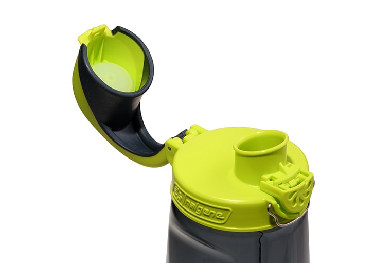 https://nalgene.com/wp-content/uploads/2023/09/OTF-Charcoal-w-Lime-Charcoal-lid-open.jpg